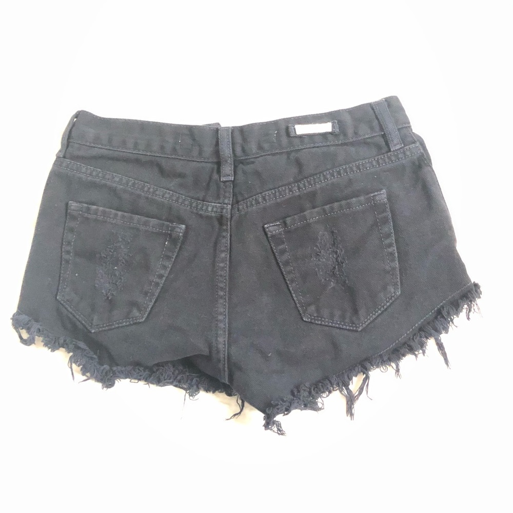 Low Rise Shorts - Picture 4 of 4